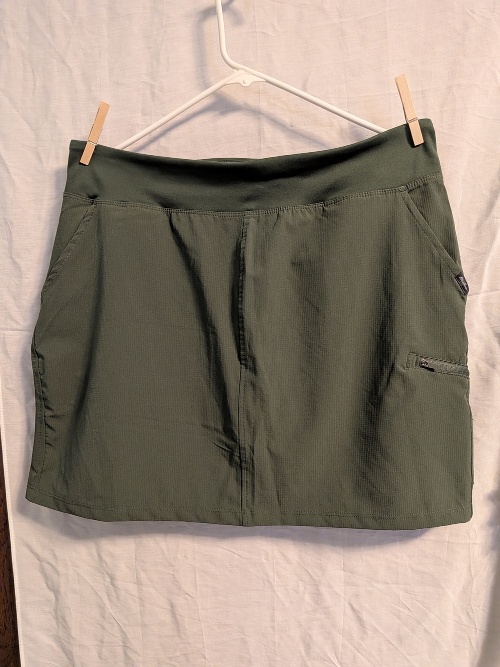 Eddie Bauer Olive Green Active Skort with Logo Tag